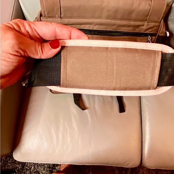 Tracker Brown and Pink Messenger School Work Bag Never Used - Picture 9 of 16